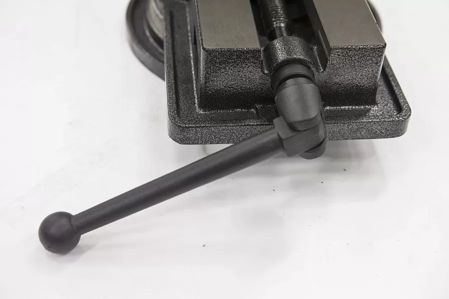 Тиски станочные Stalex QM16125